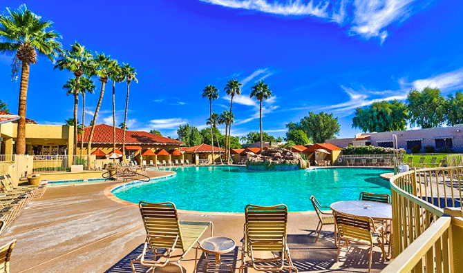 A pool in Surprise that makes it look really easy to answer yes to the question 'is Surprise AZ a good place to live?